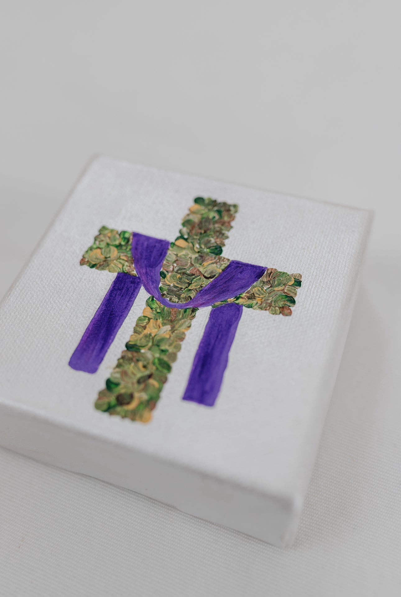 Mini Magnolia Cross II
